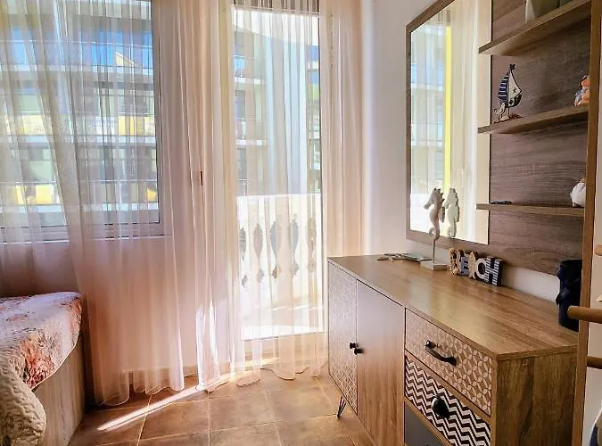 Appartement синьо лято /blue Summer